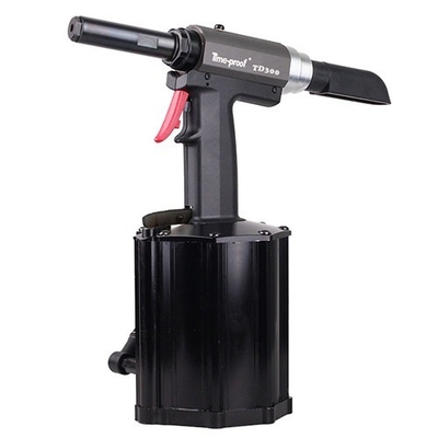 Stroke  17mm Automotive Rivet Tool Air Rivet Gun For Automobile Engine Rivet